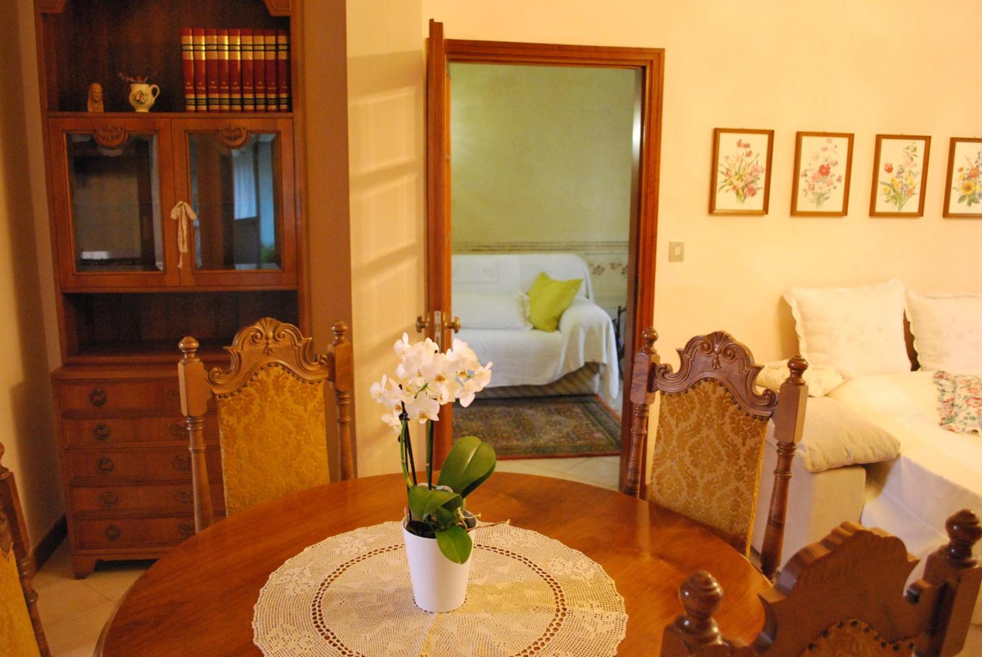Casa S.Maria Apartment Levane Exterior photo